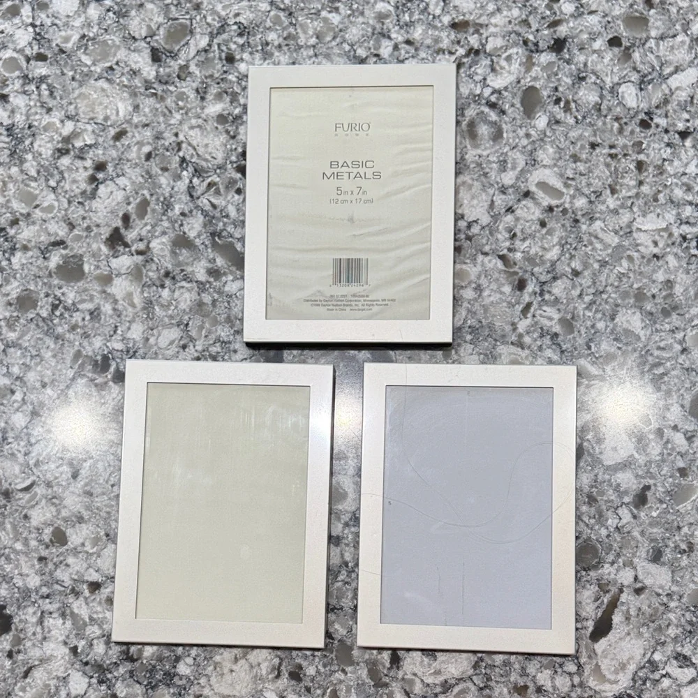 Furio Home 3 Silver Picture Frames 5x7